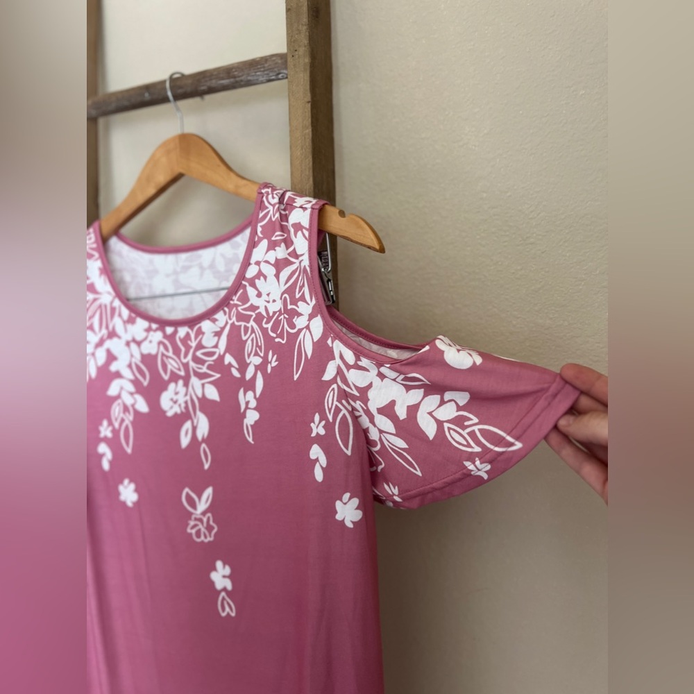 Sundress - Picture 3 of 3